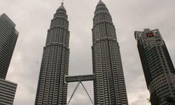 Jembatan di Lantai 41 Menara Petronas, Apa Fungsi Sebenarnya?