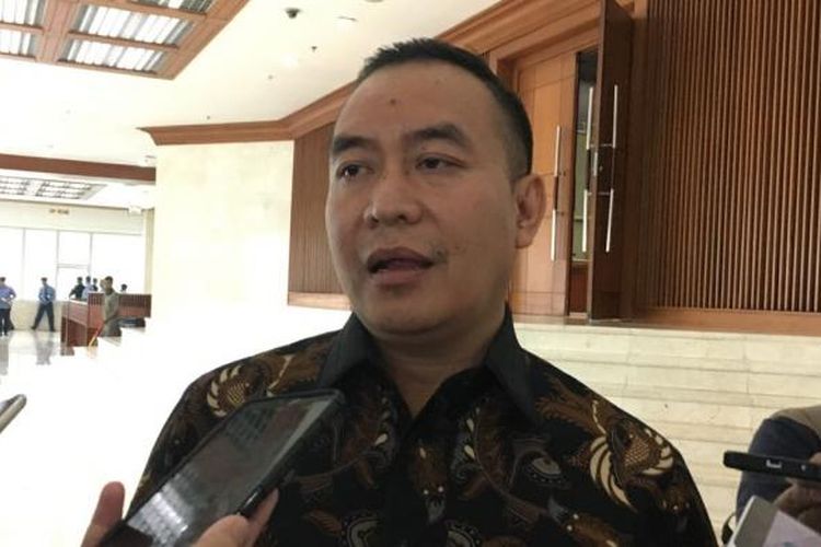 Anggota Komisi III dari Fraksi Partai Demokrat Didik Mukrianto di Kompleks Parlemen, Senayan, Jakarta, Selasa (4/10/2016)