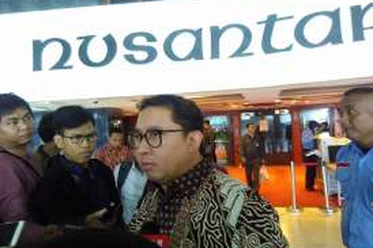 Fadli Zon saat diwawanacarai awak media di Kompleks Parlemen, Senayan, Jakarta