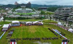 Upacara Penurunan Bendera di IKN, Teguhkan Semangat Persatuan dan Gotong Royong