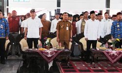 1.000 KPM Pemalang Resmi Lulus Graduasi, Bupati Anom: Energi Positif untuk Turunkan Kemiskinan