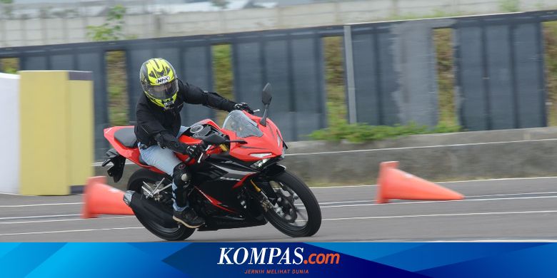 Perbedaan Jenis Helm Full Face dan Open Face - Vimarsana News