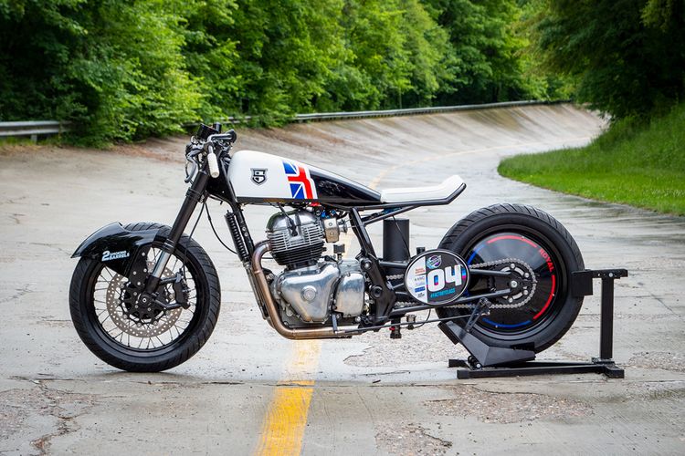 Two Smoking Barrels (TSB), salah satu dari deretan motor custom Royal Enfield di EICMA 2019