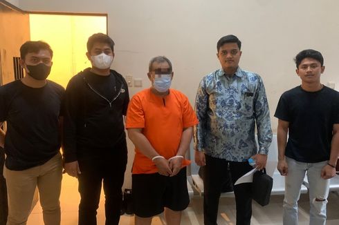 Korupsi Rp 1,1 M, Mantan Pimpinan di Bank Riau-Kepri Ditangkap