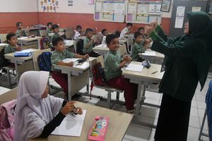 Krisis Murid SD Negeri, Saatnya Merebut Kembali Kepercayaan Orang Tua