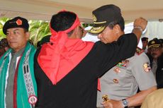 Panglima TNI dan Kapolri Dianugerahi Gelar Kehormatan Adat Maluku 