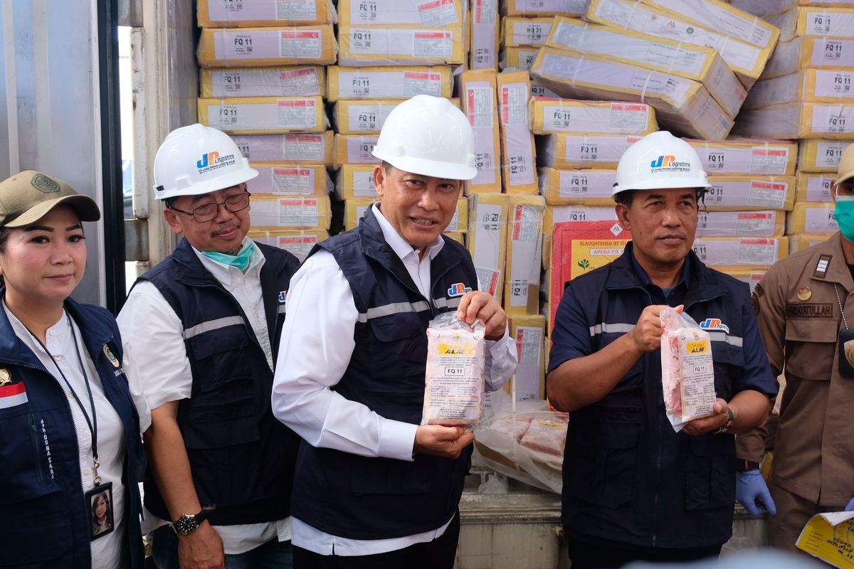 18.000 ton daging kerbau impor asal India datang, untuk Ramadhan 2023. 