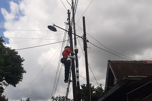 Jelang Pernikahan Kaesang, Belasan CCTV Dipasang di Sekitar Rumah Erina Gudono