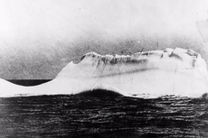Seperti Apa Gunung Es yang Ditabrak Titanic?