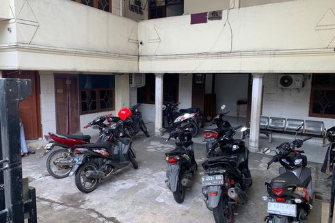 Komplotan Maling Gasak Motor Penghuni Rumah Kos di Warakas, Aksinya Terekam CCTV