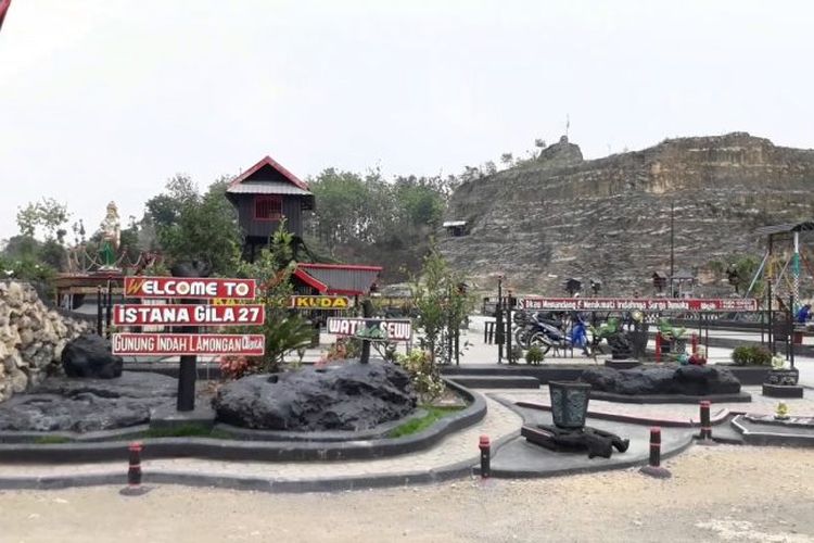 Obyek wisata Istana Gunung Mas di Lamongan, Jawa Timur
