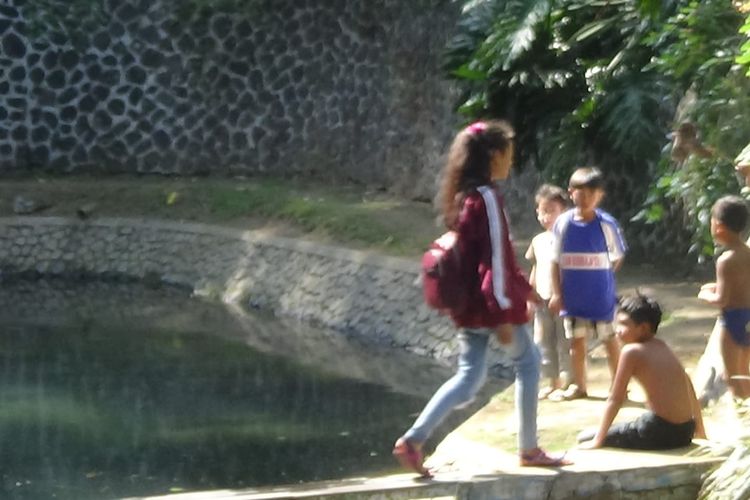 Suasana sumber mata air yaitu Sumber Binangun di Kota Batu beberapa waktu lalu. 