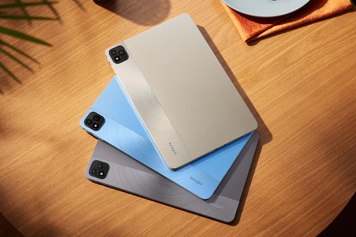 Infinix Xpad dijual di Indonesia dalam pilihan warna Titan Gold, Stellar Grey, dan Frost Blue. Adapun harga Infinix Xpad di Indonesia adalah mulai Rp1.899.000 (4/128 GB).