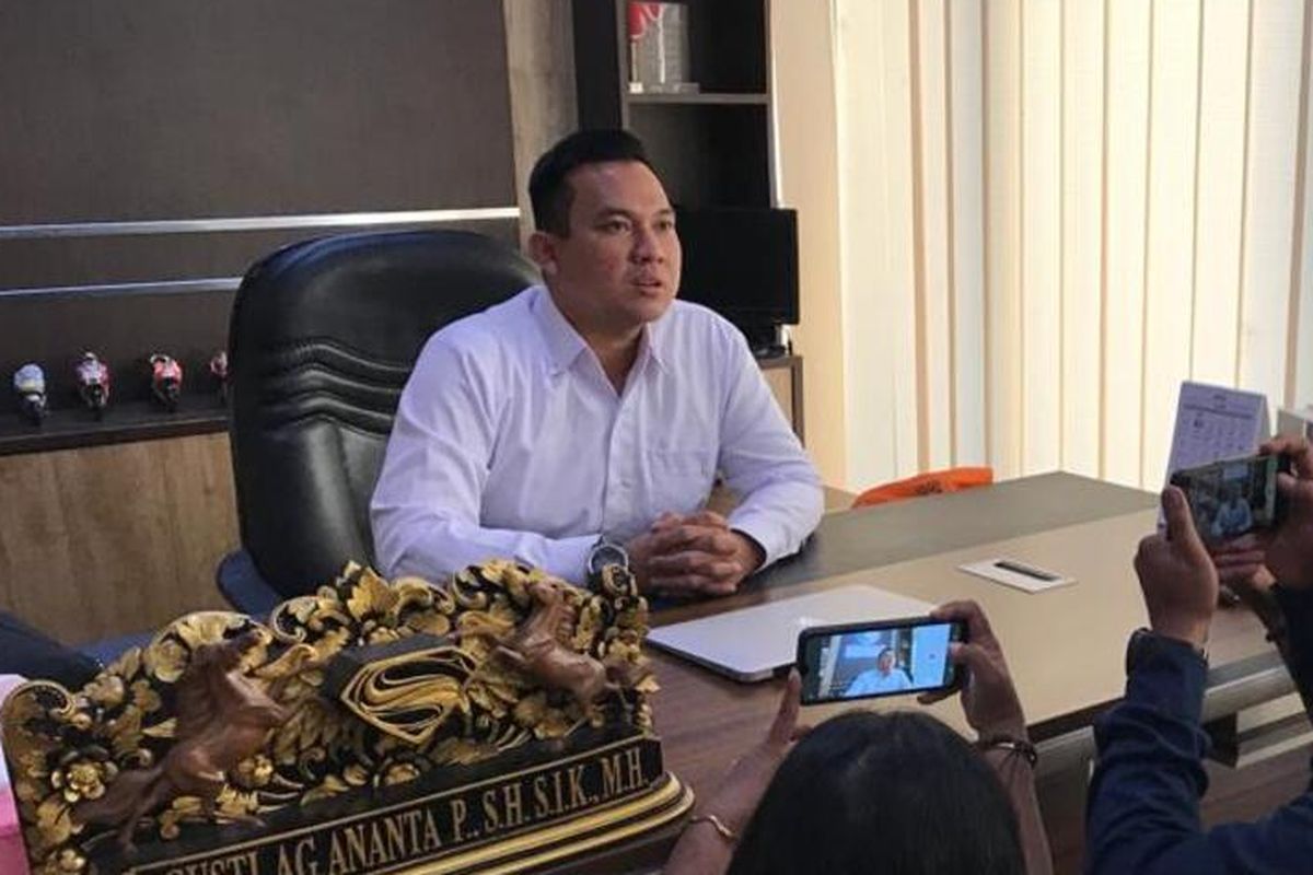 Caption: Kasat Reskrim Polres Nganjuk, AKP I Gusti Agung Ananta Pratama, saat memberikan keterangan ke wartawan. Doc: Polres Nganjuk