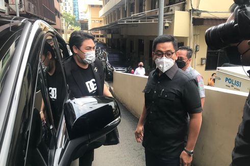 Deretan Artis yang Kembalikan Uang dari Robot “Trading” DNA Pro, Ivan Gunawan hingga Rizky Billar dan Lesti Kejora 