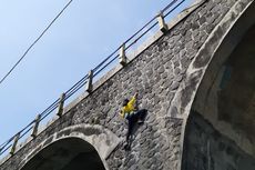 Aksi Pemanjat Cilik Taklukan Jembatan Babarsari Sleman