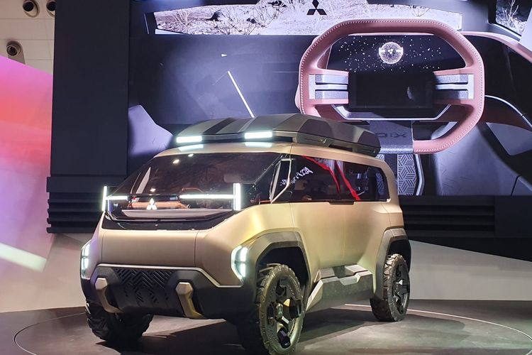 Mitsubishi D:X Concept diperkenalkan secara world premiere pada ajang Japan Mobility Show 2023