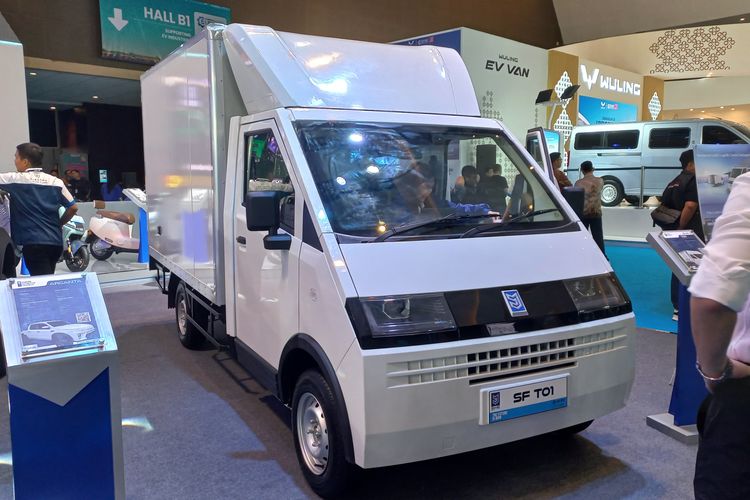 Mobil listrik buatan MAB, SF T01