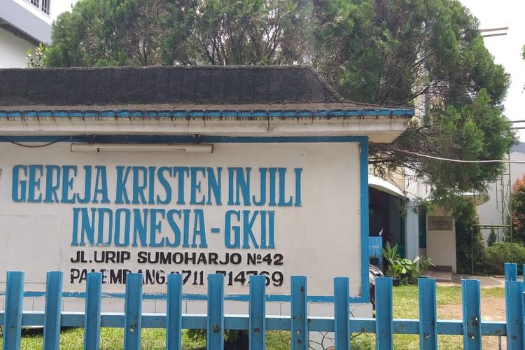 Gereja Kristen Injili Indonesia (GKII) Palembang di Jalan Urip Suharjo yang juga kampus Sekolah Tinggi Teologi Injili Palembang (STIIP),tempat MZ (24) calon pendeta yang tewas saat menempuh pendidikan, Rabu (27/3/2019). 