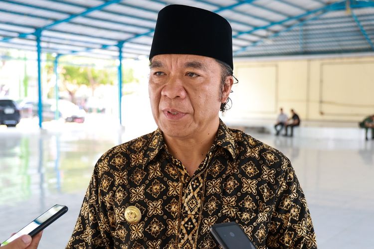 Penjabat (Pj) Gubernur Banten Al Muktabar 