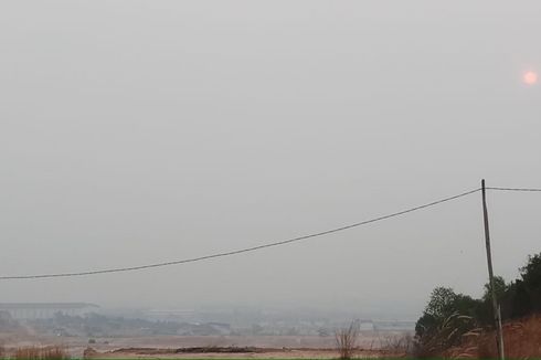 Kabut Asap Semakin Tebal, Dinas Kesehatan Wajibkan Warga Kenakan Masker Saat Keluar Rumah