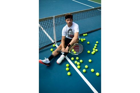 BAPE x Wilson Bikin Koleksi Tenis dengan Sentuhan Streetwear