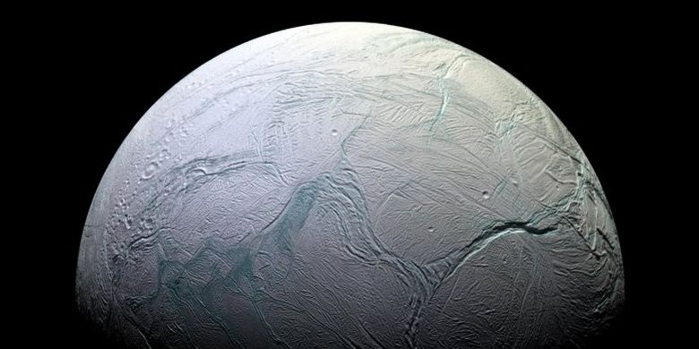 Enceladus merupakan salah satu satelit Saturnus yang dilirik oleh ilmuwan menjadi misi penjelajahan Tata Surya lainnya. 