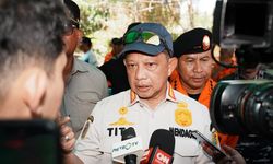 Mendagri Siapkan Rencana Prioritas Penanganan Korban Gempa di NTT