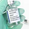 Menular Lewat Cairan, Bisakah Terinfeksi Hepatitis B Lewat Ciuman?