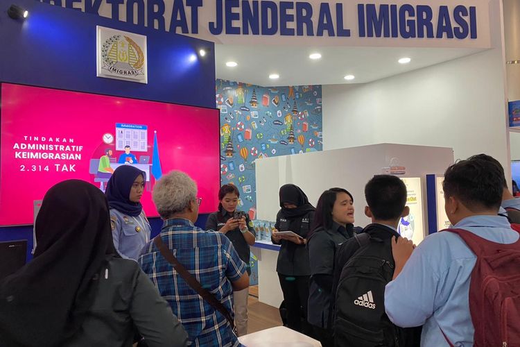 Stand Direktorat Jenderal Imigrasi di Gebyar Wisata Nusanta (GWN) Expo 2023 yang digelar 8-11 Juni 2023 di Smesco Exhibition Hall, Jakarta Selatan. 