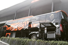 Bisakah Bus Sasis Premium Pakai Pintu Belakang?