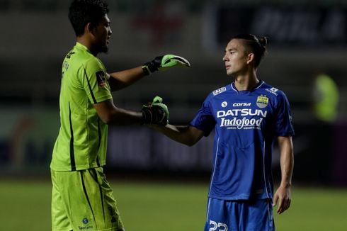 Kiper Persib Mewaspadai Bola Udara PSM Makassar