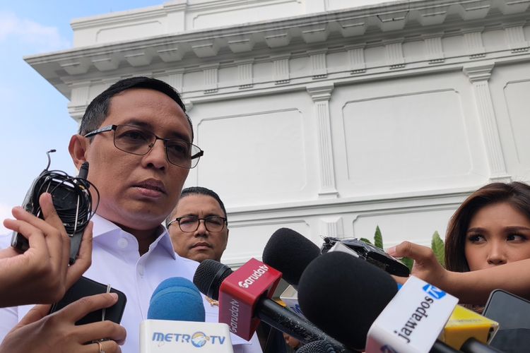 Alasan Prabowo Terbitkan Perpres yang Jadi Landasan TNI Jaga Rumah Eks Jampidsus