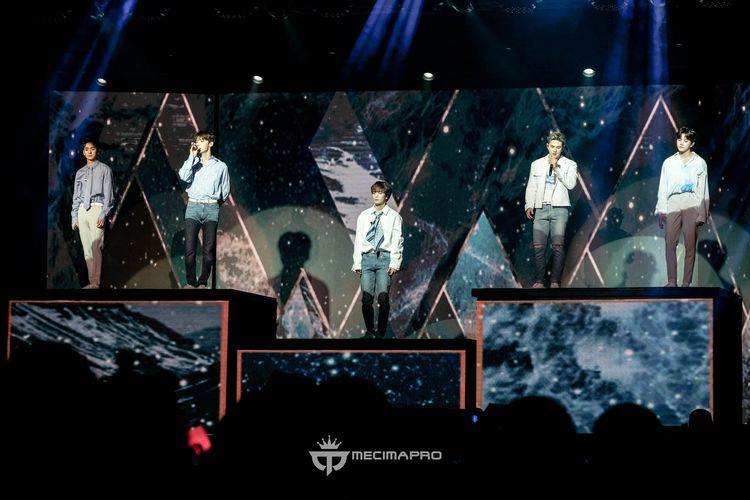 NUEST menggelar konser bertajuk Segno digelar di Istora Senayan, Jakarta, Sabtu (3/8/2019).