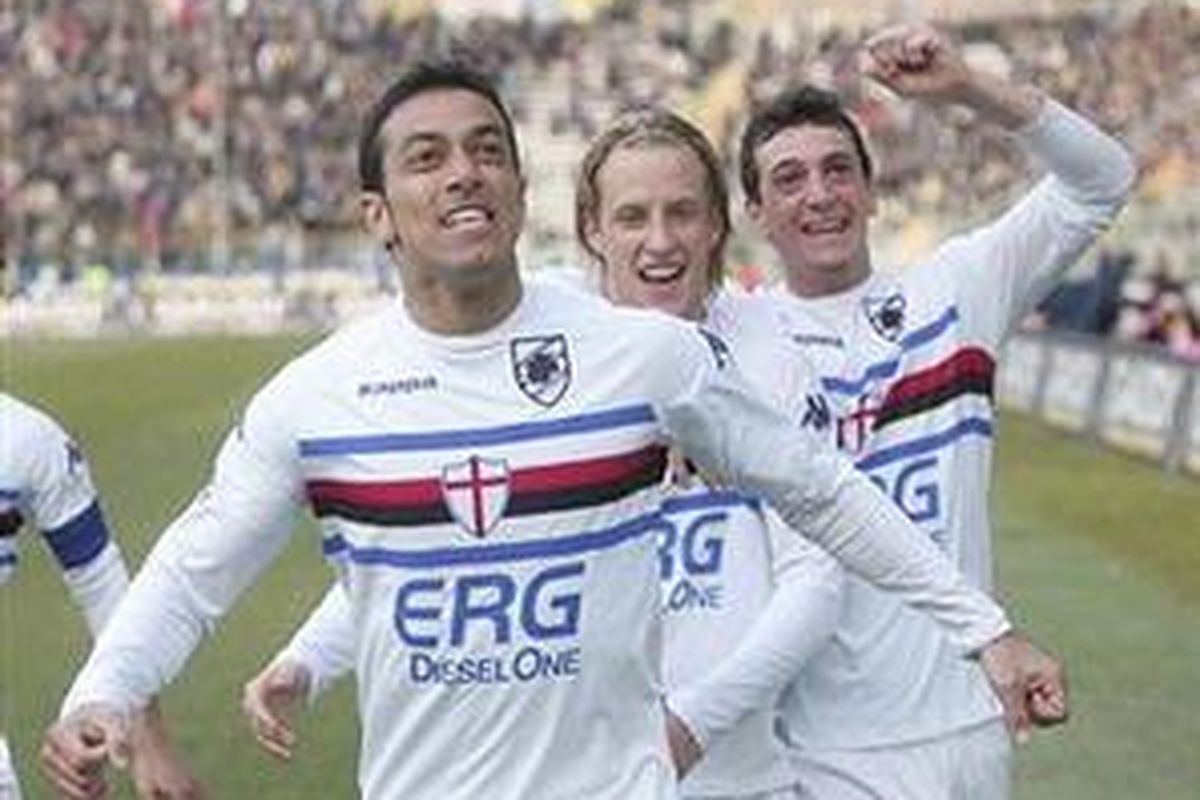 Fabio Quagliarella saat masih membela Sampdoria. Striker Udinese ini kembali dipanggil di timnas Italia untuk menghadapi Montenegro, Rabu (15/10).