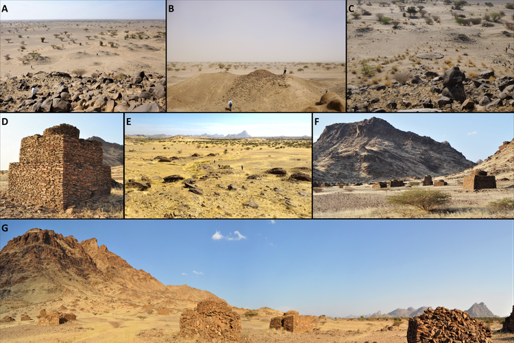 Kolase foto ribuan makam Muslim kuno yang ditemukan di Kassala, Sudan timur, dan berpola unik seperti galaksi.