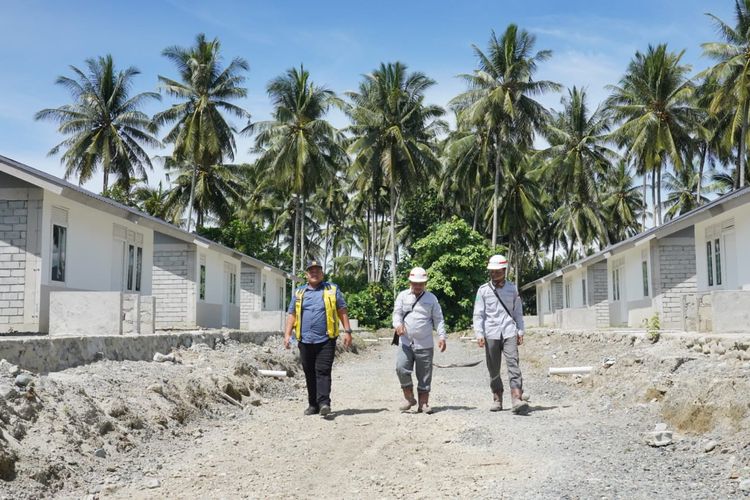  Pemerintah melalui Kementerian PUPR menyebut proses pembangunan hunian tetap (huntap) tahap 2A pasca-bencana Sulawesi Tengah (Sulteng) saat ini sudah hampir selesai.