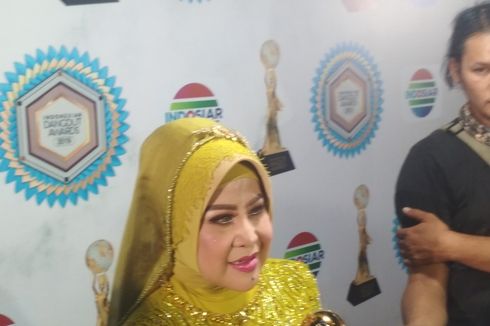 Pesan Elvy Sukaesih untuk Dhawiya Zaida: Harus Ikhlas