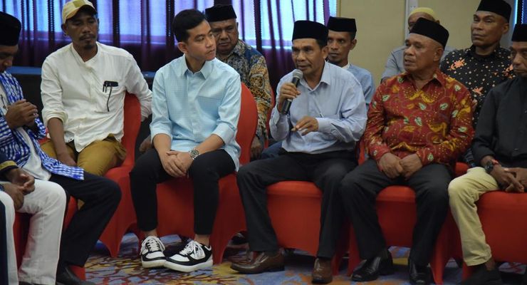 Janjikan Pemerataan Pembangunan di Depan Raja-raja Maluku, Gibran: Tidak Lagi Fokus di Jawa