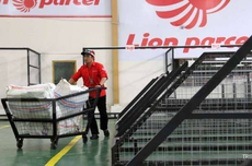 Dekati Pasar UMKM, Lion Parcel Operasikan Gudang Ramah Lingkungan di Surabaya