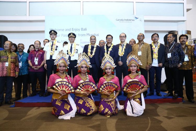 Pembukaan rute terbaru Denpasar-Mumbai oleh Garuda Indonesia, yang baru dibuka, Senin (23/4/2018).