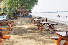 Cara ke Pantai Pandan Naik Transportasi Umum