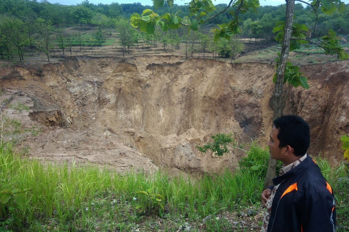 Air Luweng Blimbing   wilayah Dusun Serpeng Wetan, Desa Pacarejo, Kecamatan Semanu, Gunungkidul, Yogyakarta,  Habis Dalam Waktu 2 Jam