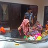 5.017 KK Terdampak Banjir Pasuruan, Warga Dievakuasi dengan Perahu Karet