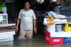 Banjir Tak Banjir, Warung Atun Tetap Buka 24 Jam