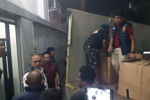 Gerebek Ruko Markas Sindikat 'Scam' Kripto Internasional di Solo Baru, Polisi Sita 117 Barbuk