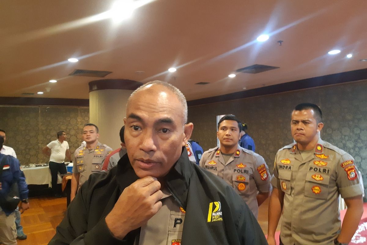 Kapolres Jakarta Barat Kombes Pol Audie S Latuheru 