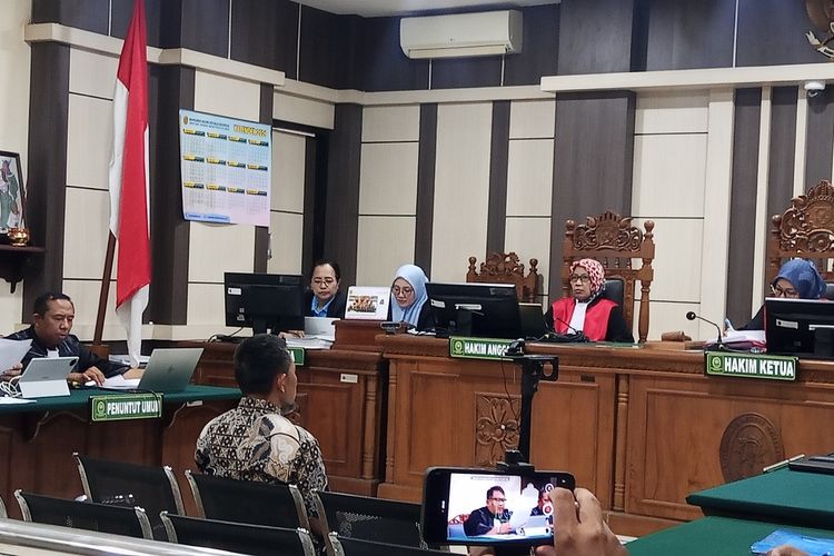 Peran Sekda Cilacap dalam Kasus Pemerasan OPD Terungkap, Disebut Teruskan Perintah Bupati