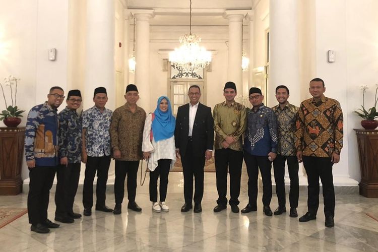 Fraksi PAN DPRD DKI Jakarta saat bertemu Gubernur DKI Jakarta Anies Baswedan di Balai Kota, Jakarta Pusat, Selasa (10/9/2019)
