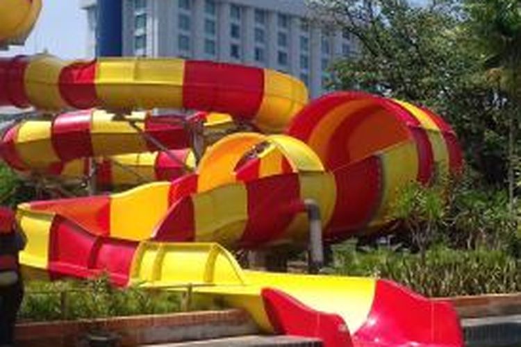 Dragon Slide merupakan wahana terbaru yang dimiliki oleh Atlantis Water Adventures, Kamis (7/1/2016).